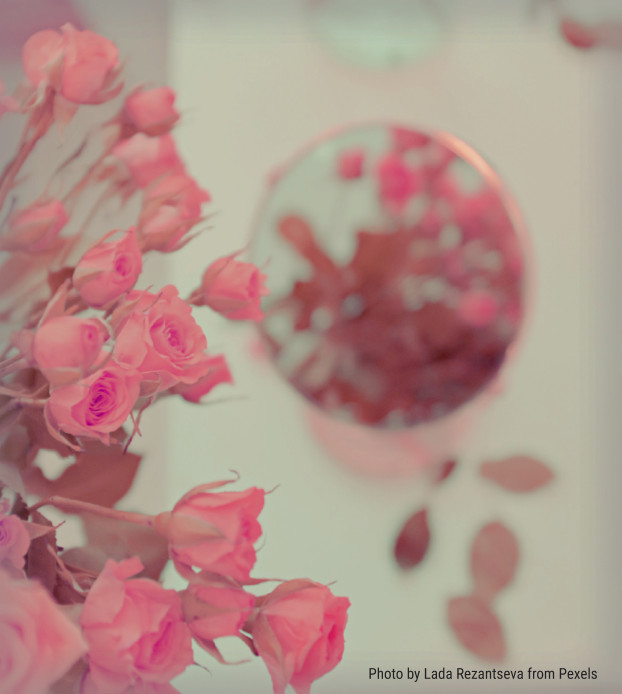 Your life reflects your thoughts. Mirror Reflection